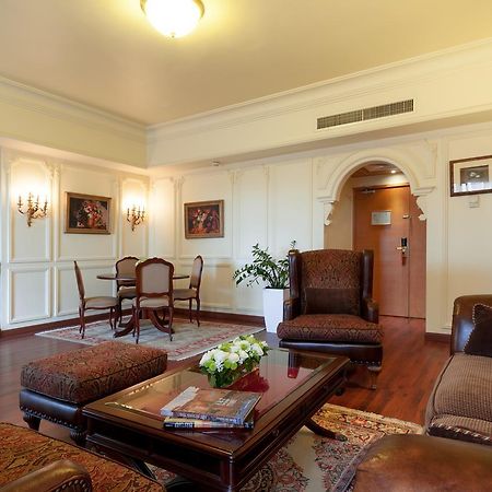 Le Commodore Hotel เบรุต ภายนอก รูปภาพ