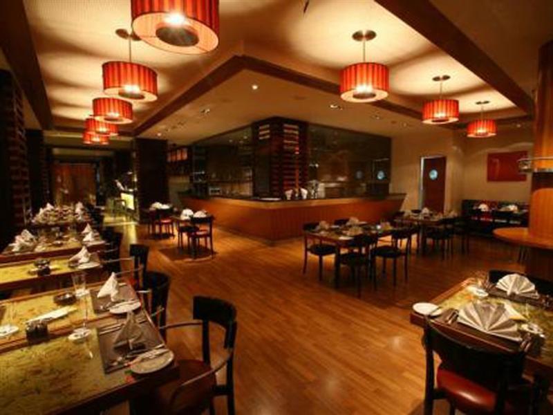 Le Commodore Hotel เบรุต ภายนอก รูปภาพ
