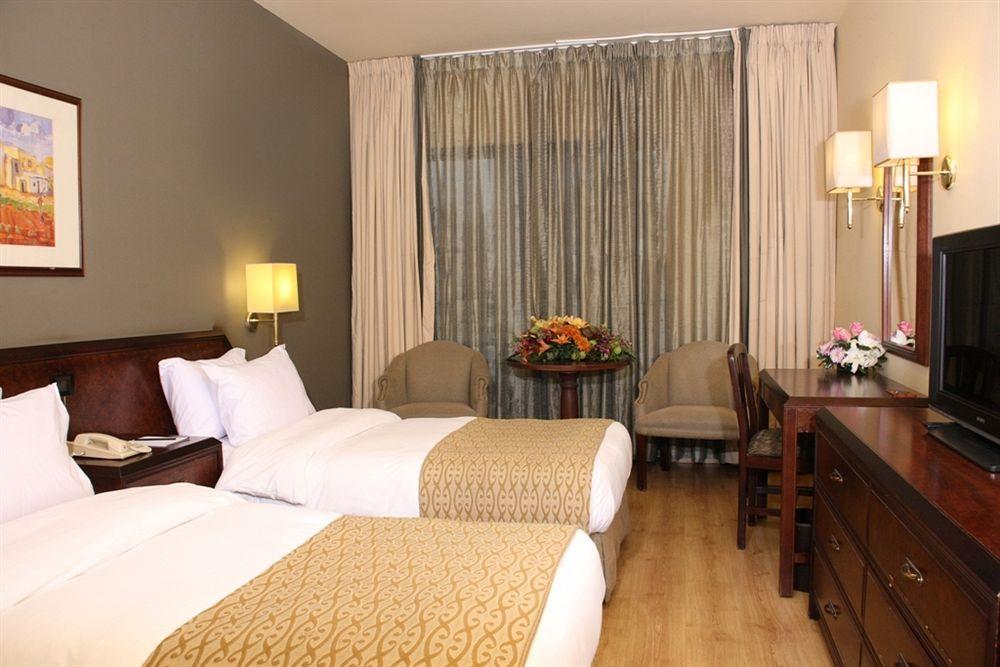 Le Commodore Hotel เบรุต ภายนอก รูปภาพ