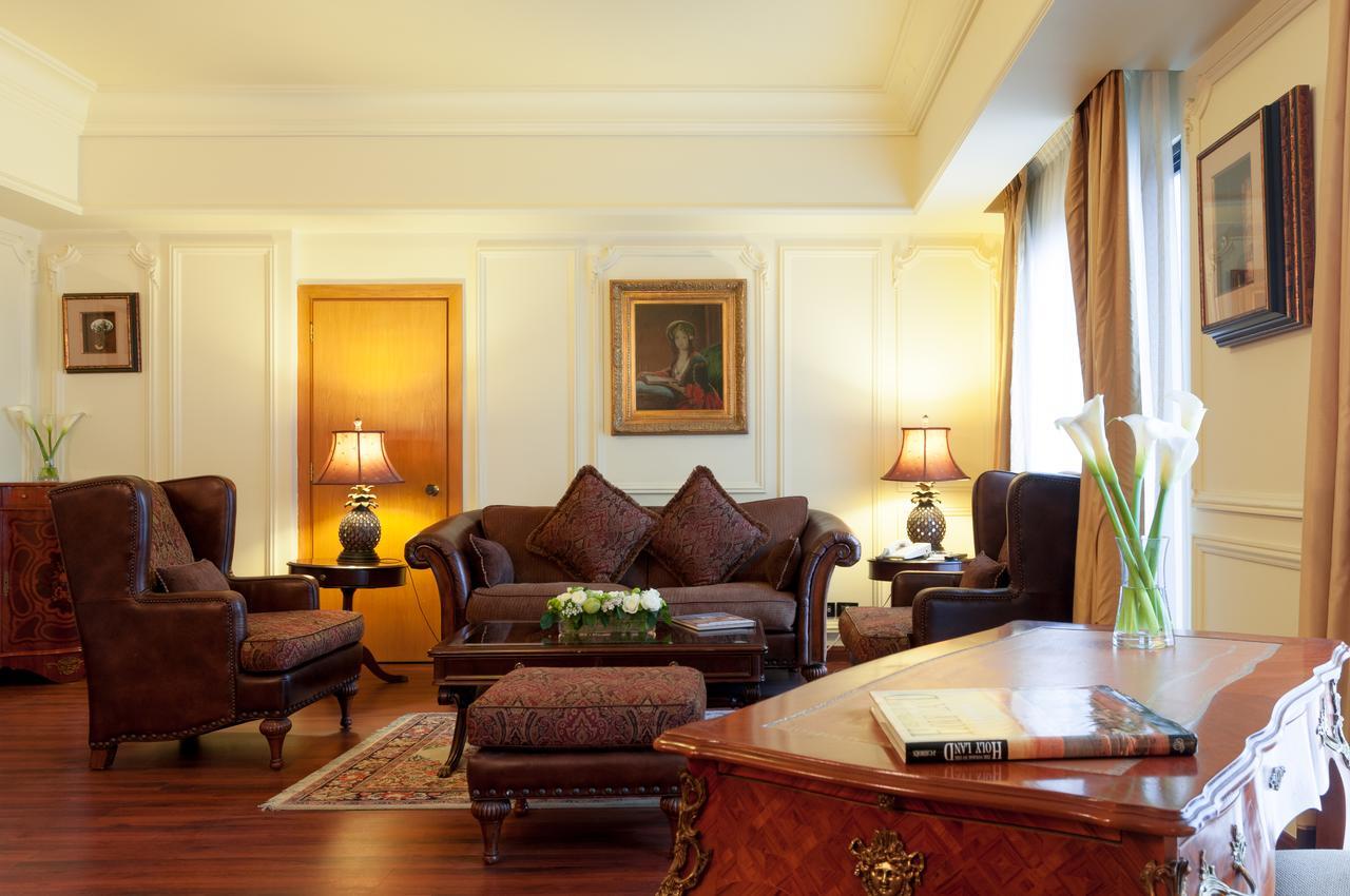 Le Commodore Hotel เบรุต ภายนอก รูปภาพ