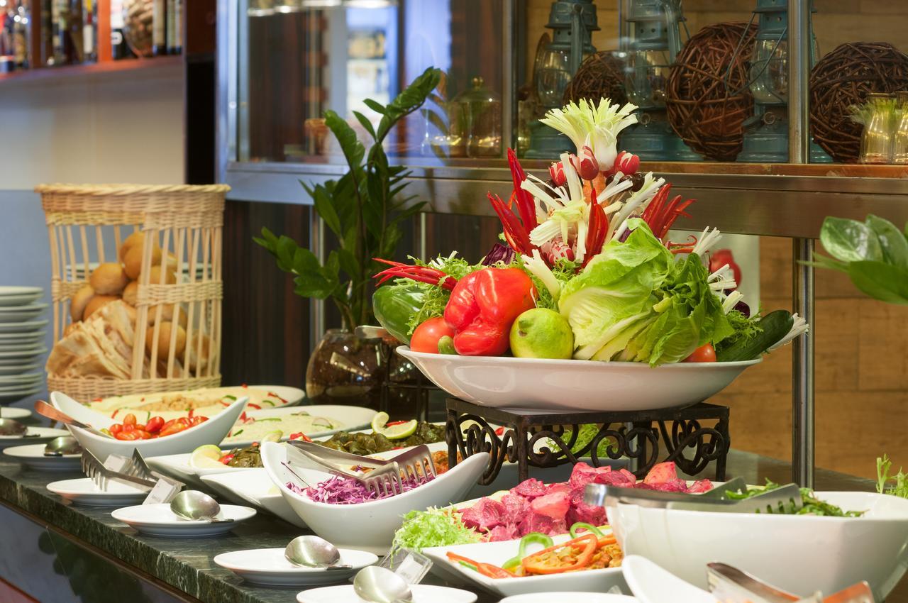 Le Commodore Hotel เบรุต ภายนอก รูปภาพ