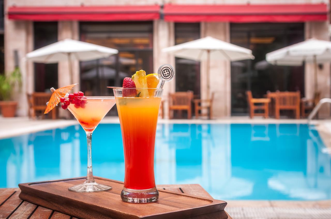 Le Commodore Hotel เบรุต ภายนอก รูปภาพ