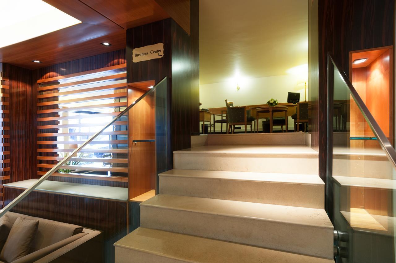 Le Commodore Hotel เบรุต ภายนอก รูปภาพ