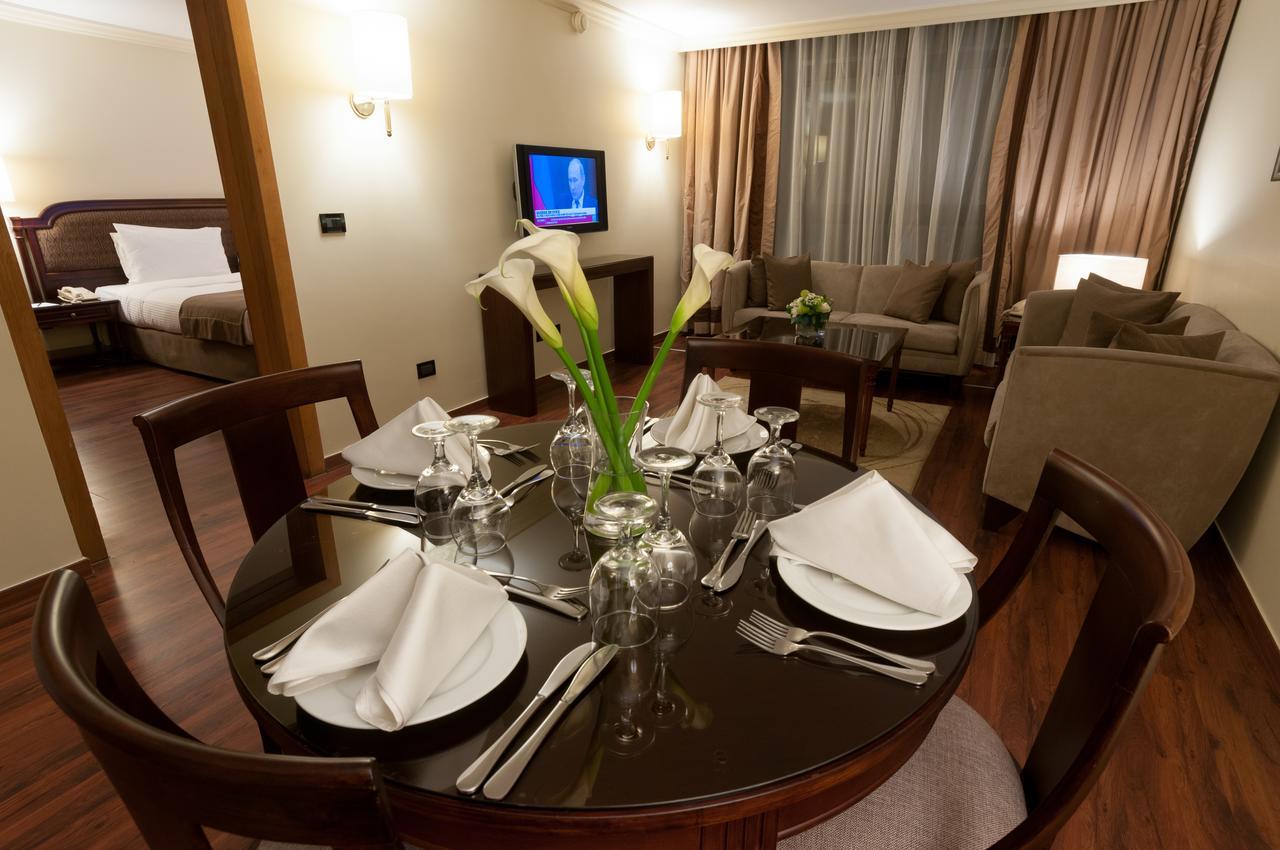 Le Commodore Hotel เบรุต ภายนอก รูปภาพ